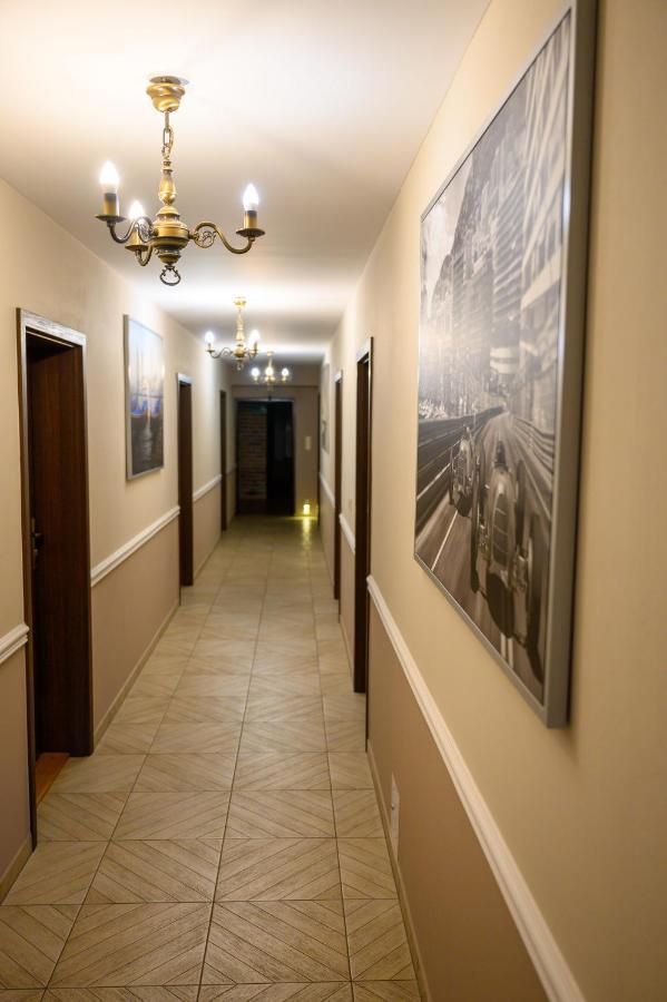 Hotel Stary Browar Tarnobrzeg Exterior foto