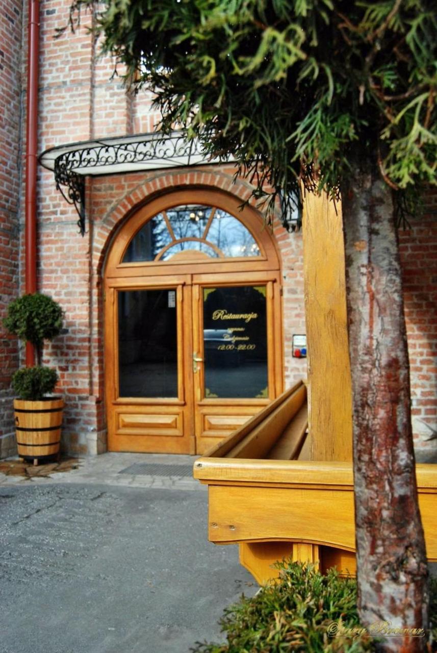 Hotel Stary Browar Tarnobrzeg Exterior foto